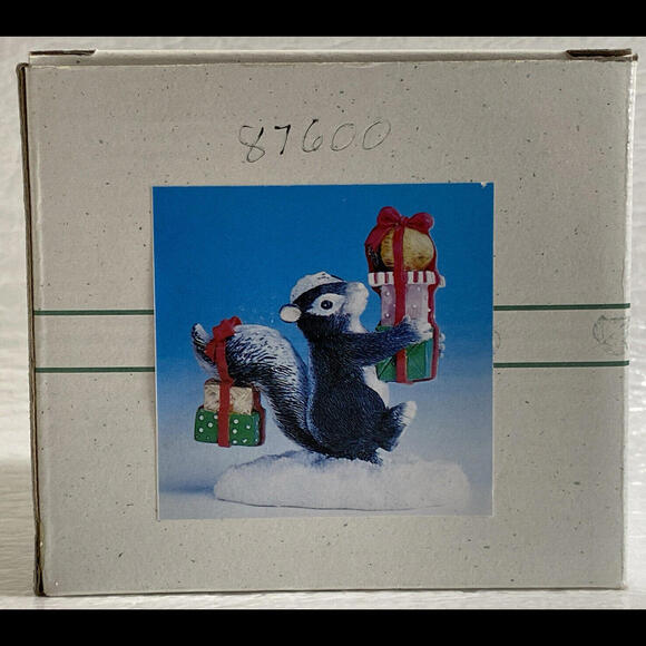 Charming Tails ~ BEARING GIFTS Figure  87/600 ~ Fitz & Floyd BNIB - Picture 9 of 9